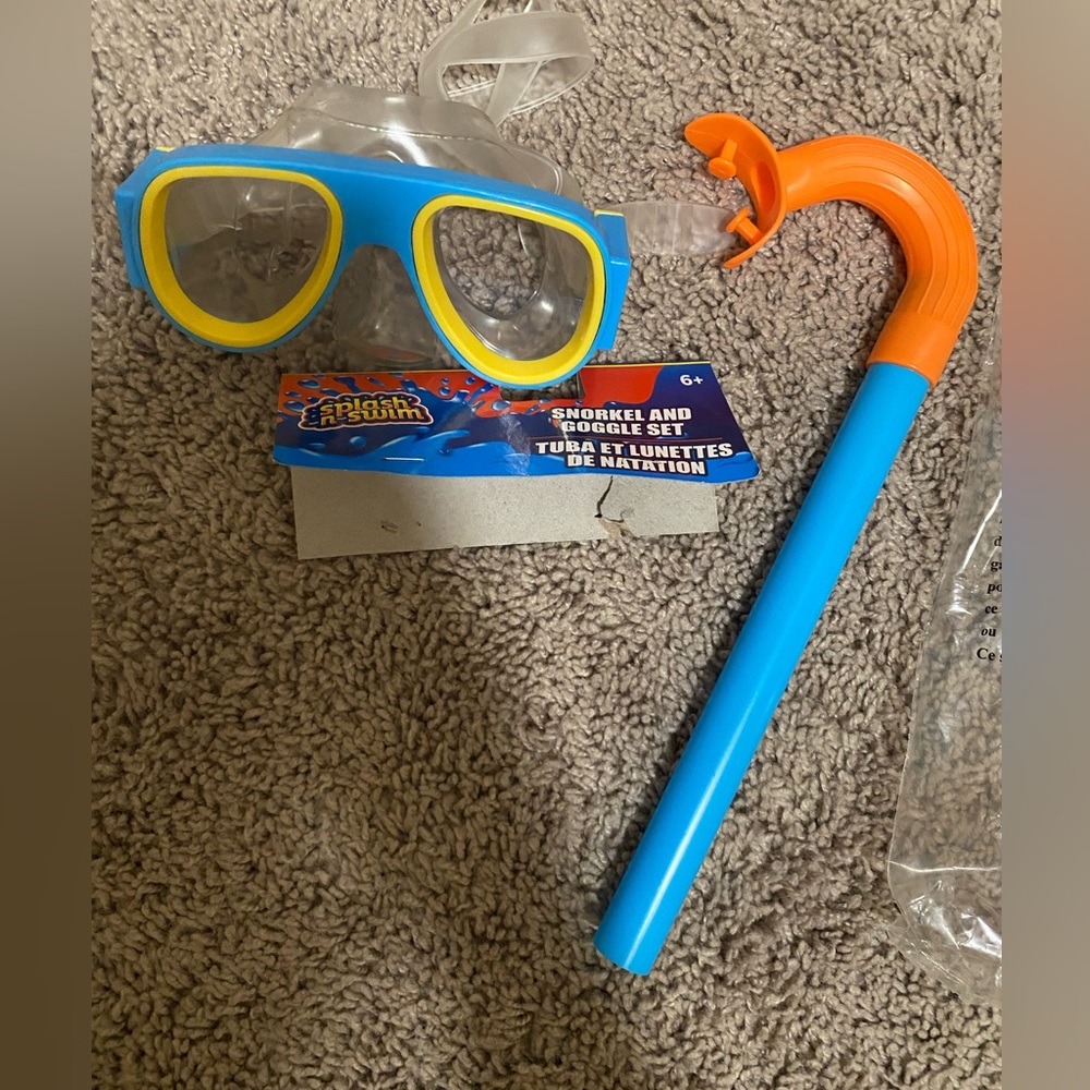 Kid Snorkel And Goggle Set
